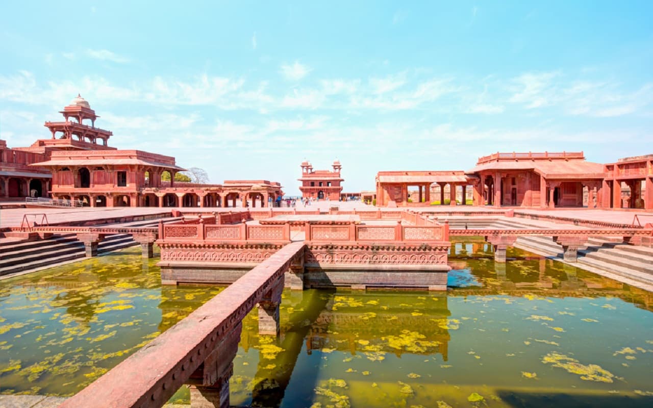  Taj mahal, Agra Fort, Fatehpur Sikri Tour From Delhi by Car