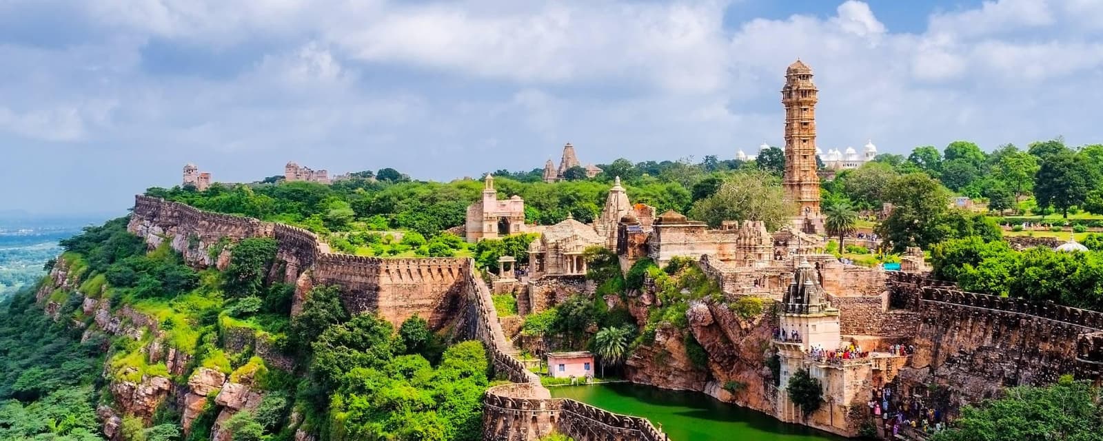 8-Day Rajasthan Tour: Udaipur, Jaipur, Agra & Delhi