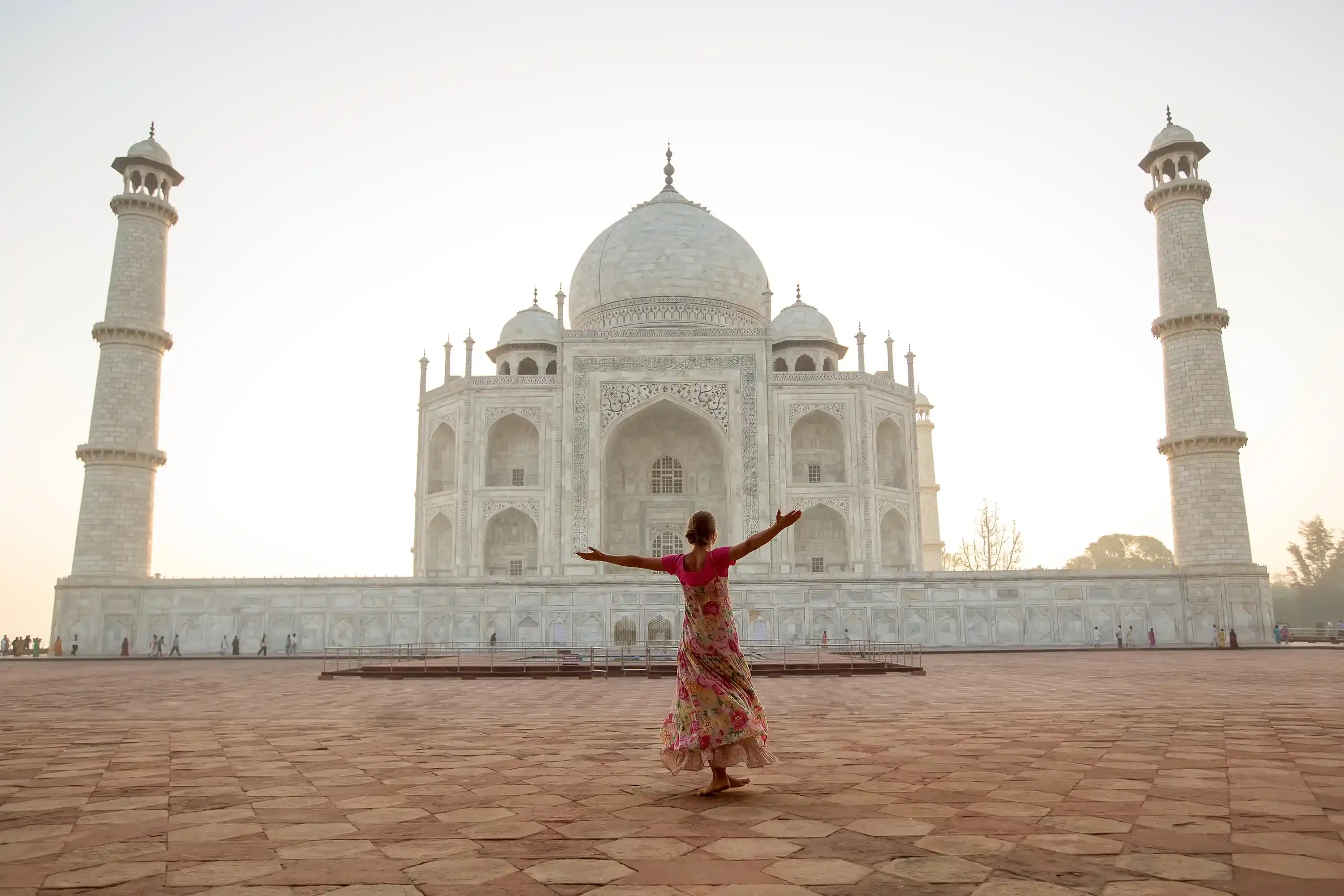 Taj Mahal Tour with Agra Fort & Baby Taj